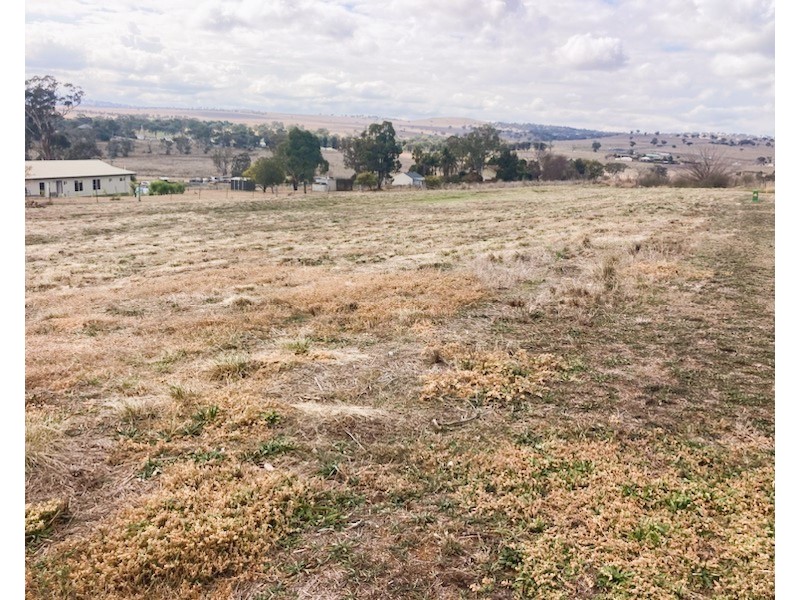 42 COLLINS STREET, Merriwa NSW 2329