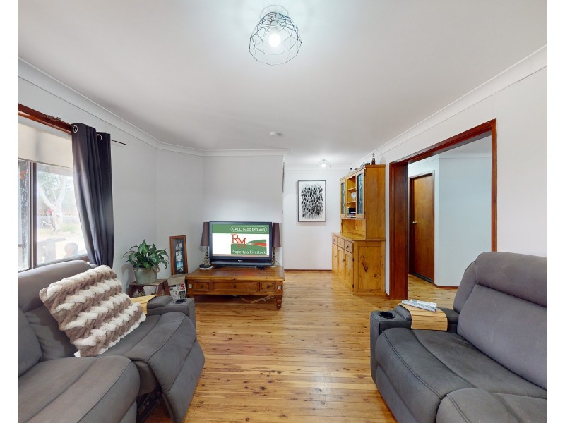 84 Vennacher Street, Merriwa NSW 2329