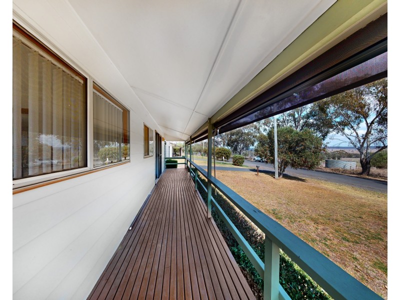 16 FLAGGS ROAD, Merriwa NSW 2329