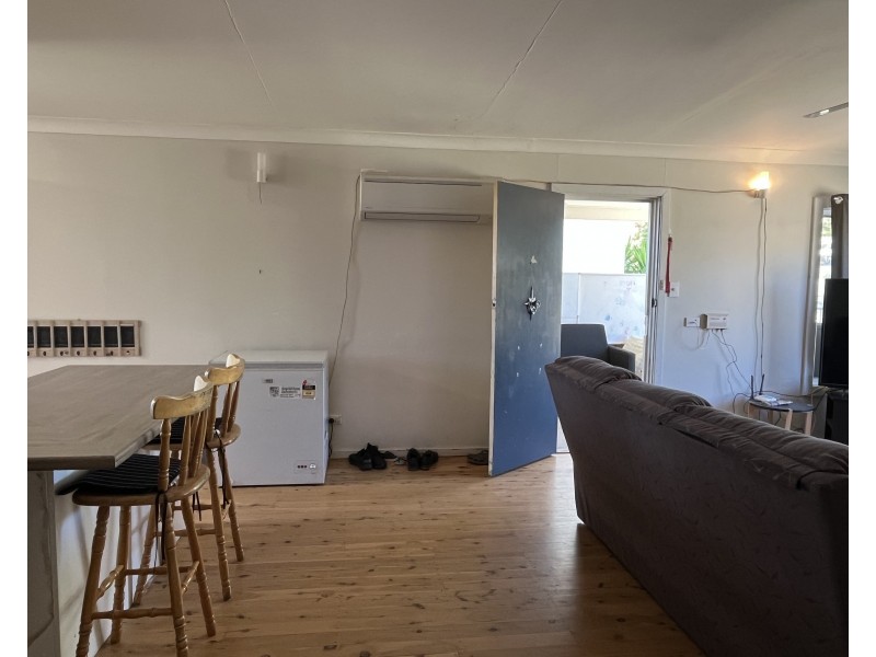 1&2 84 and /84 Mackenzie Street Merriwa, Merriwa NSW 2329