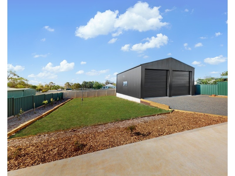 6 COLLINS STREET, Merriwa NSW 2329