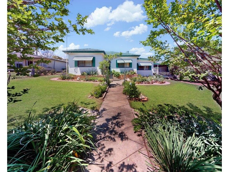 9 LANGLEY STREET, Merriwa NSW 2329
