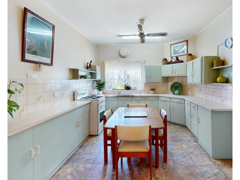 9 LANGLEY STREET, Merriwa NSW 2329