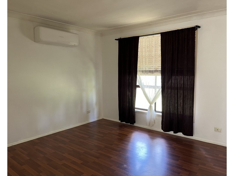 14 Hayes Street, Merriwa NSW 2329