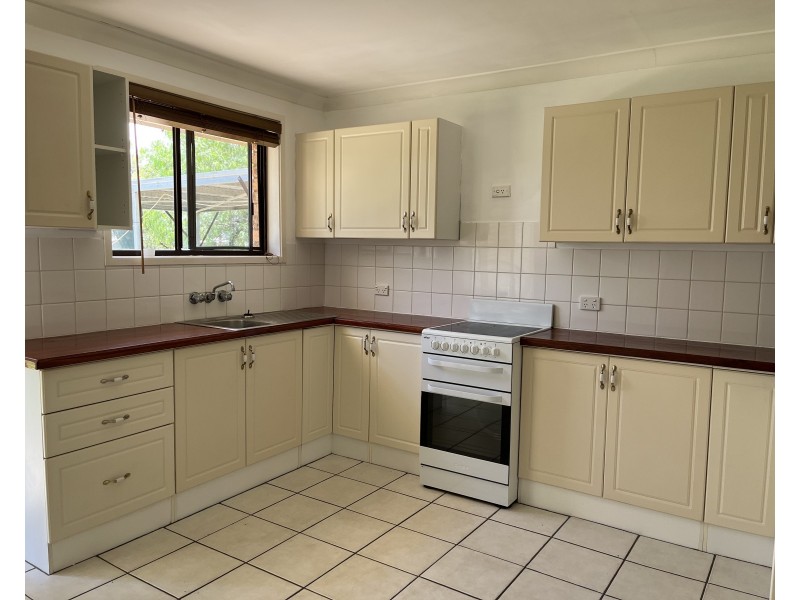 14 Hayes Street, Merriwa NSW 2329