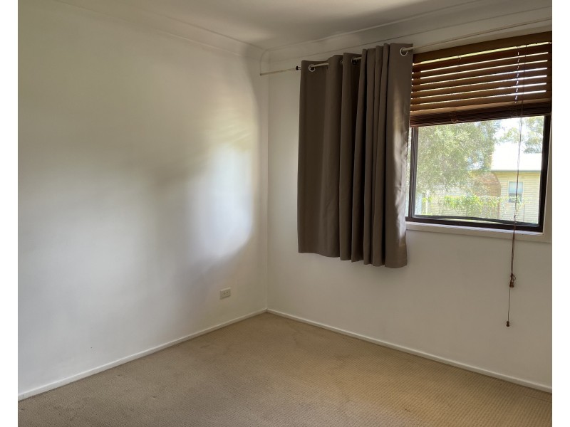 14 Hayes Street, Merriwa NSW 2329