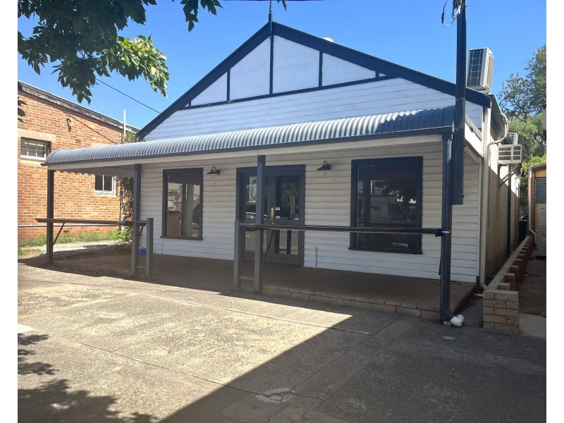 153 BETTINGTON STREET, Merriwa NSW 2329