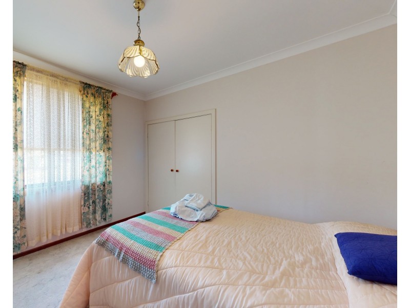 24B HALL ROAD, Merriwa NSW 2329