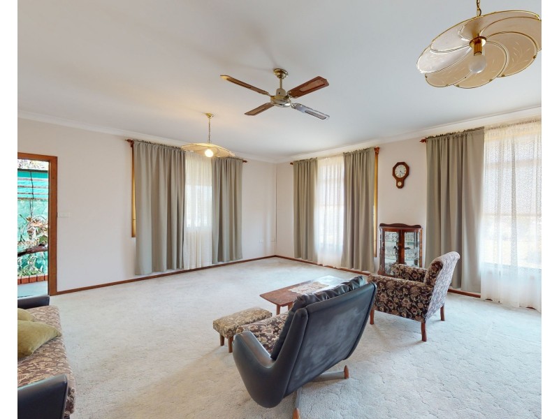 24B HALL ROAD, Merriwa NSW 2329