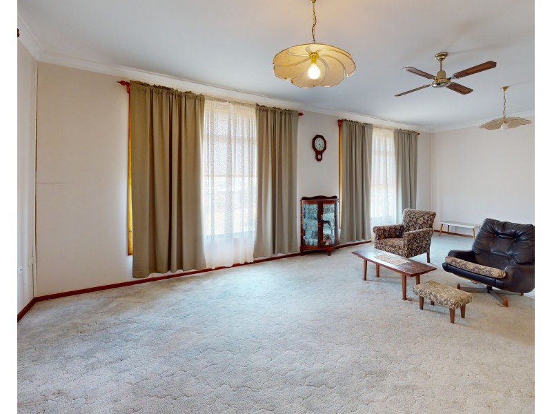 24B HALL ROAD, Merriwa NSW 2329