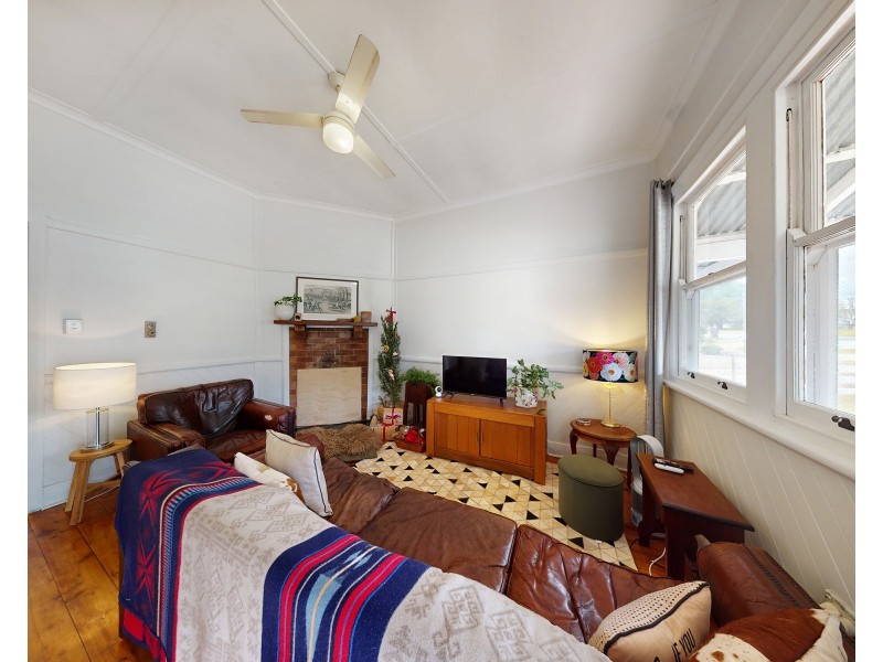 74 MACKENZIE STREET, Merriwa NSW 2329