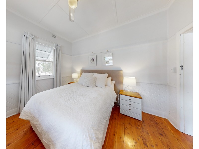 74 MACKENZIE STREET, Merriwa NSW 2329