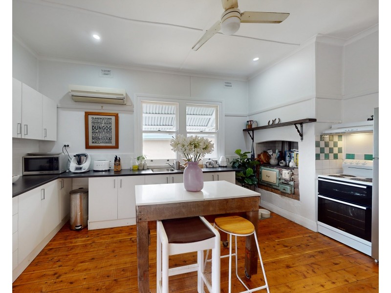 74 MACKENZIE STREET, Merriwa NSW 2329