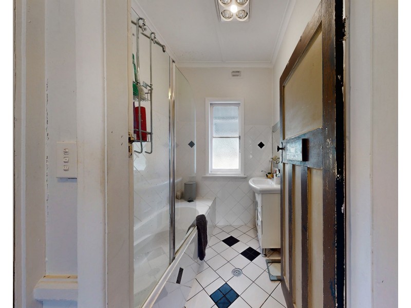 74 MACKENZIE STREET, Merriwa NSW 2329