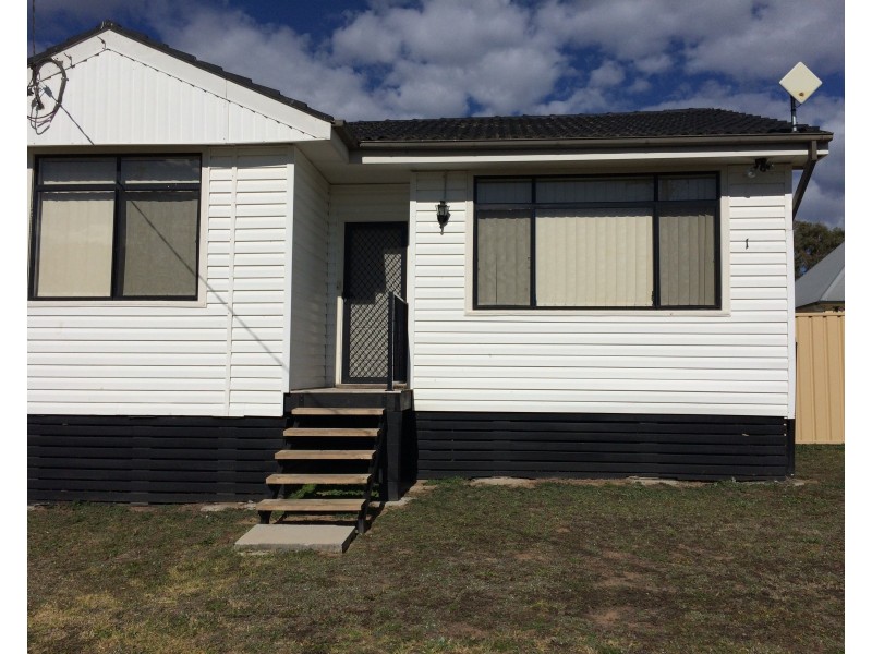 1 McRae Street, Merriwa NSW 2329