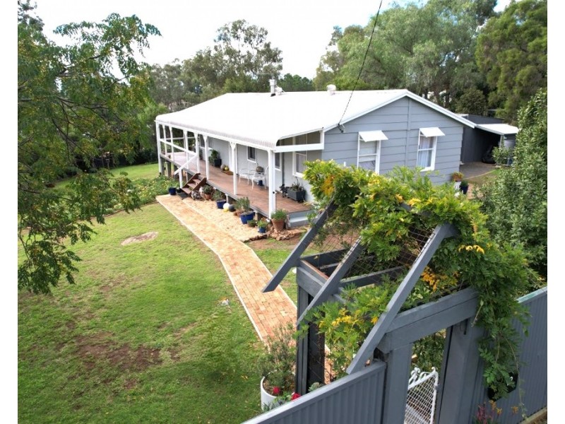 12 LANGLEY STREET, Merriwa NSW 2329