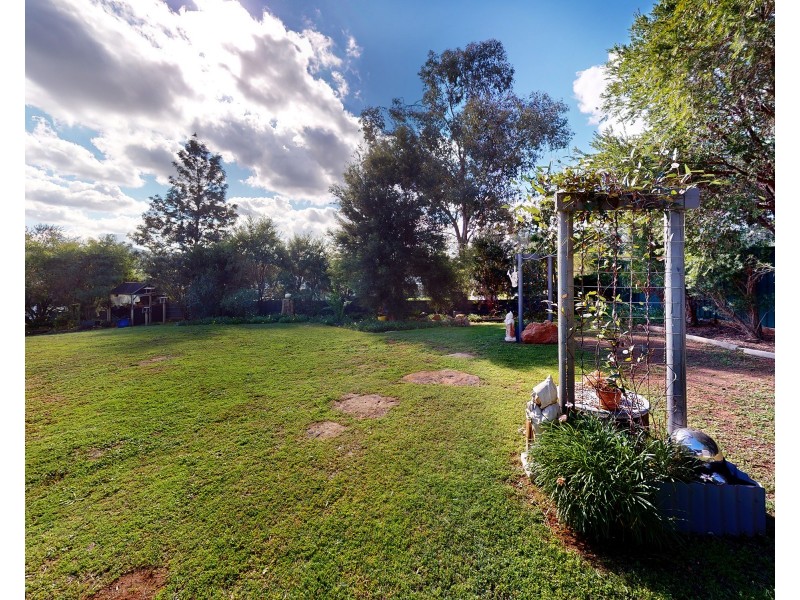 12 LANGLEY STREET, Merriwa NSW 2329