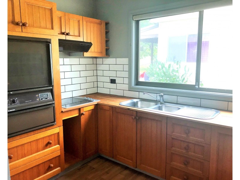 60 BOW STREET, Merriwa NSW 2329