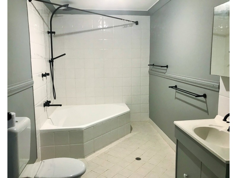 60 BOW STREET, Merriwa NSW 2329