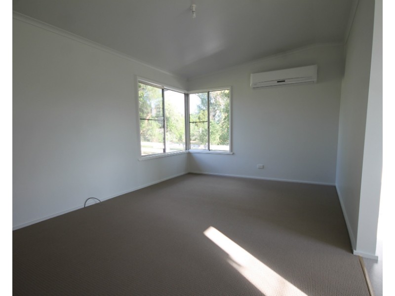 60 Bettington Street, Merriwa NSW 2329