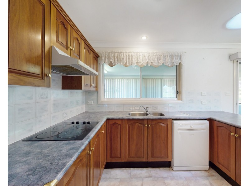 19 GOOCH STREET, Merriwa NSW 2329