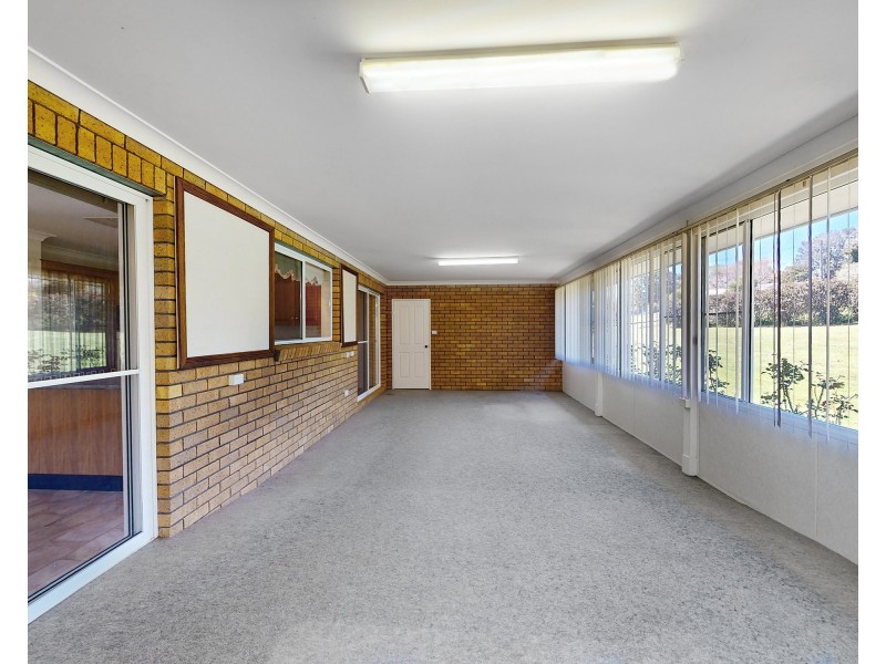 19 GOOCH STREET, Merriwa NSW 2329