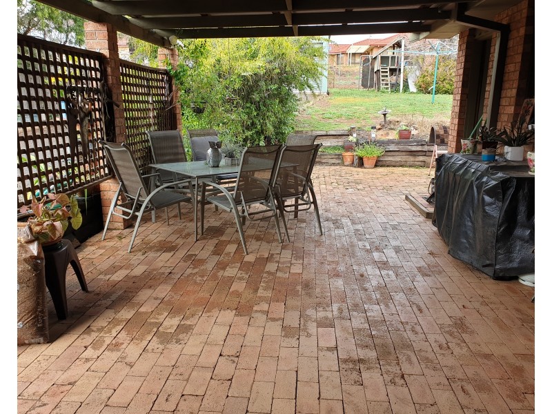 27 William Street, Merriwa NSW 2329