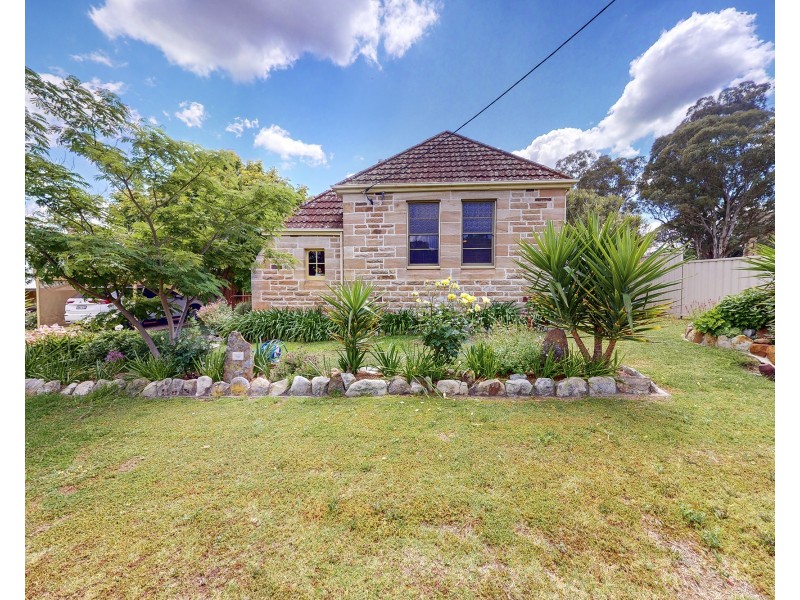 98 MACKENZIE STREET, Merriwa NSW 2329