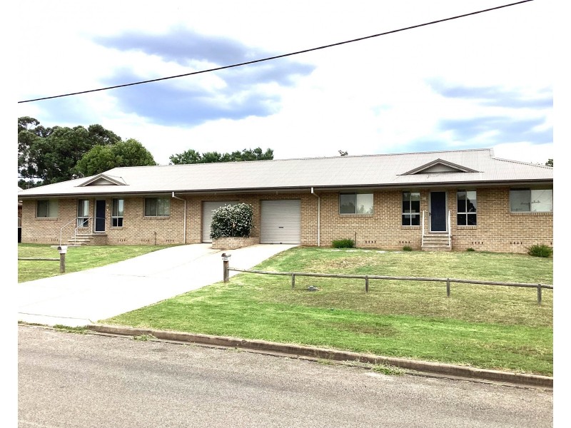 45A & 45B Blaxland Street, Merriwa NSW 2329