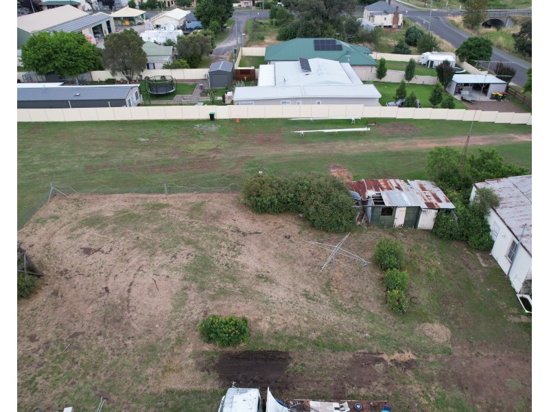 17 BLAXLAND STREET, Merriwa NSW 2329