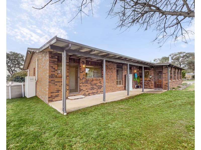 82 BOW STREET, Merriwa NSW 2329