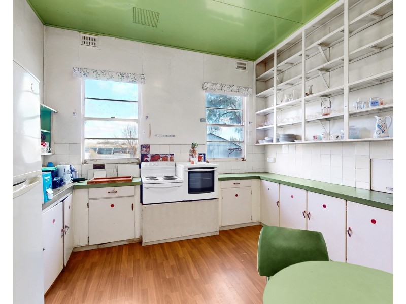 10-12 MARQUET STREET, Merriwa NSW 2329