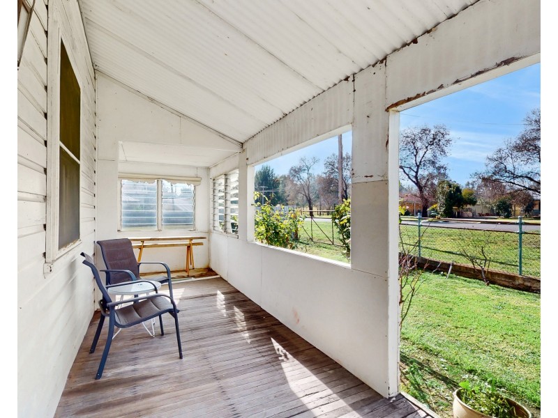 10-12 MARQUET STREET, Merriwa NSW 2329