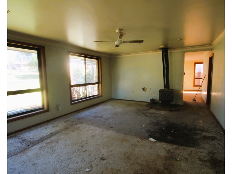 32 WILLIAM STREET, Merriwa NSW 2329