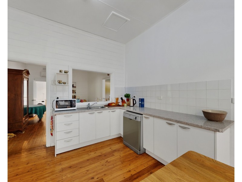 14 MACARTNEY STREET, Merriwa NSW 2329