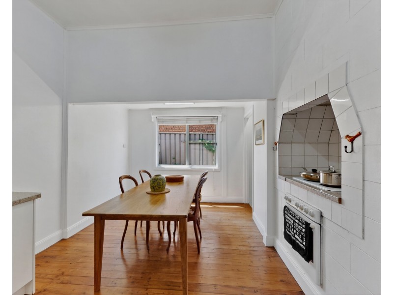 14 MACARTNEY STREET, Merriwa NSW 2329