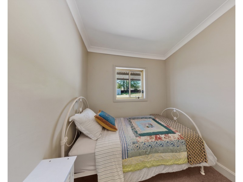 14 MACARTNEY STREET, Merriwa NSW 2329