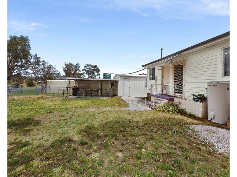 31 KING GEORGE V AVENUE, Merriwa NSW 2329