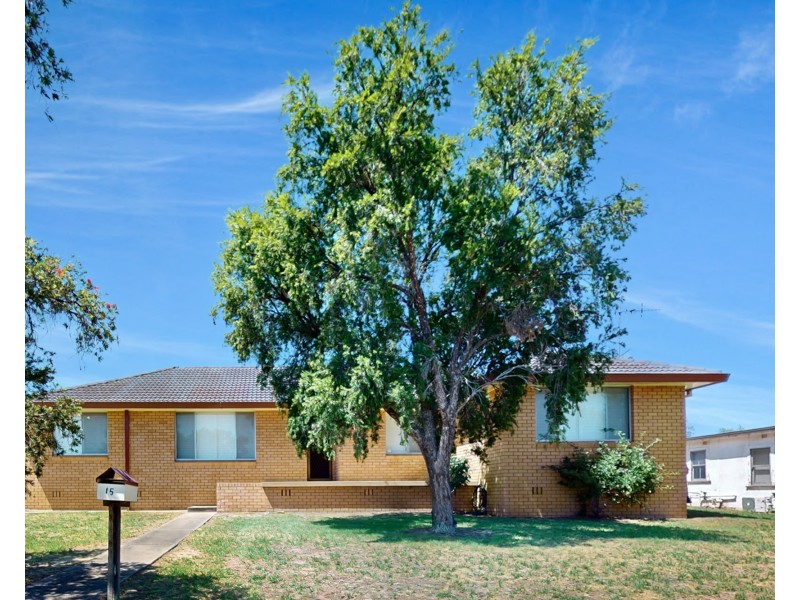 15 MACKENZIE STREET, Merriwa NSW 2329