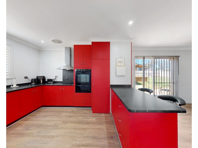 15 MACKENZIE STREET, Merriwa NSW 2329