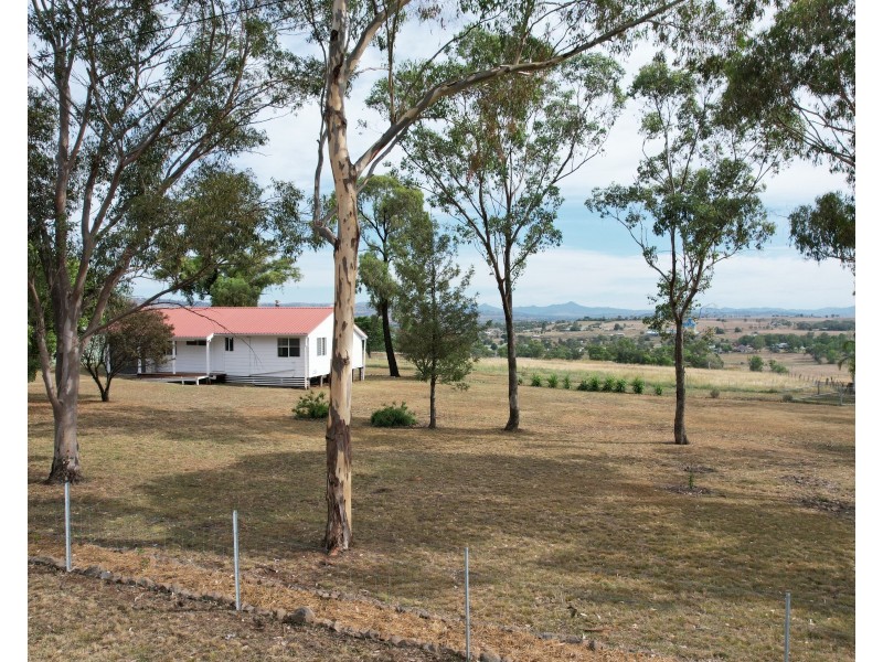 40 HALL ROAD, Merriwa NSW 2329