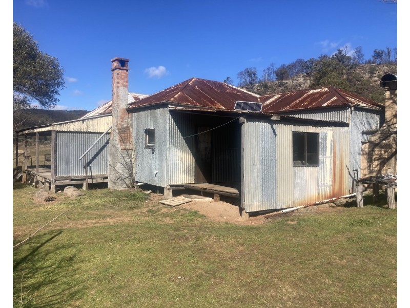 1950 FLAGGS ROAD, Gungal NSW 2333