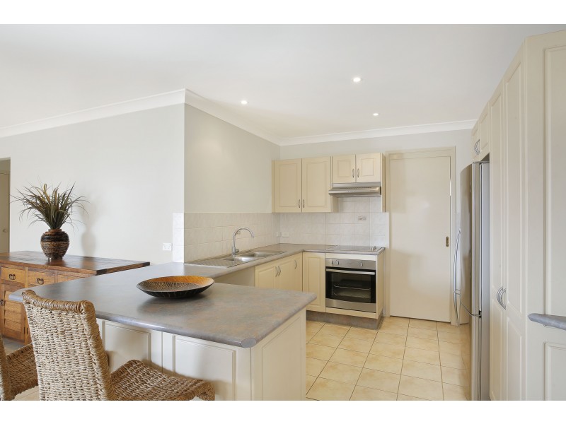 11 Hartog Court, Shell Cove NSW 2529