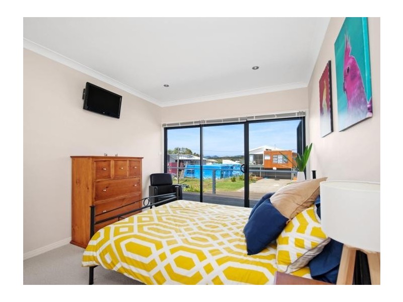 24 The Promenade, Manyana NSW 2539