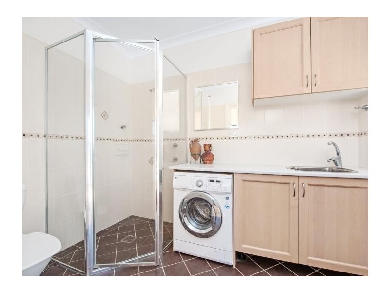 24 The Promenade, Manyana NSW 2539