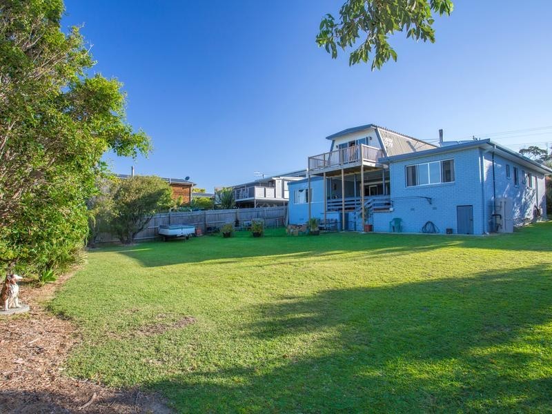 20 Highview Drive, Dolphin Point NSW 2539
