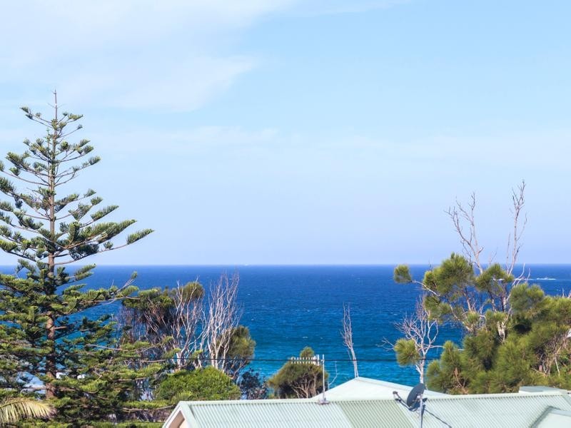 20 Highview Drive, Dolphin Point NSW 2539