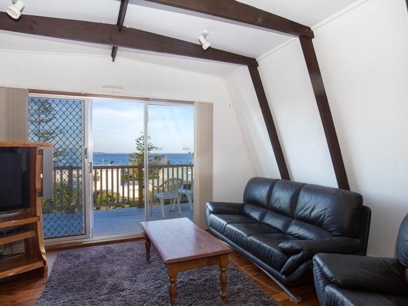 20 Highview Drive, Dolphin Point NSW 2539