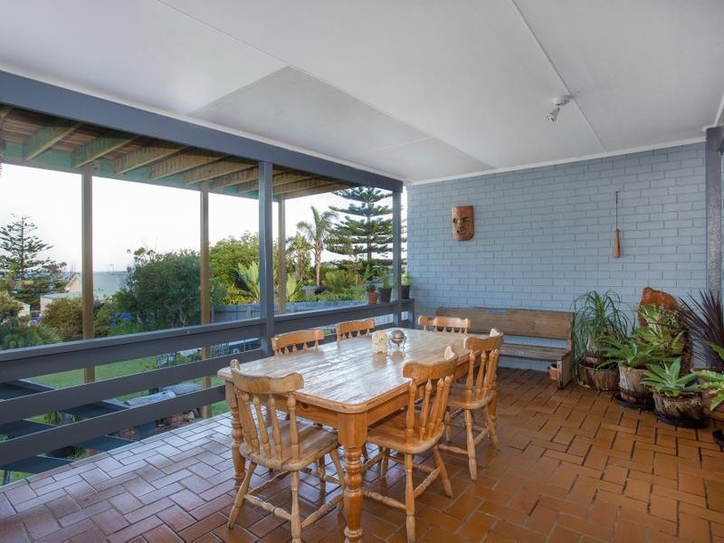 20 Highview Drive, Dolphin Point NSW 2539