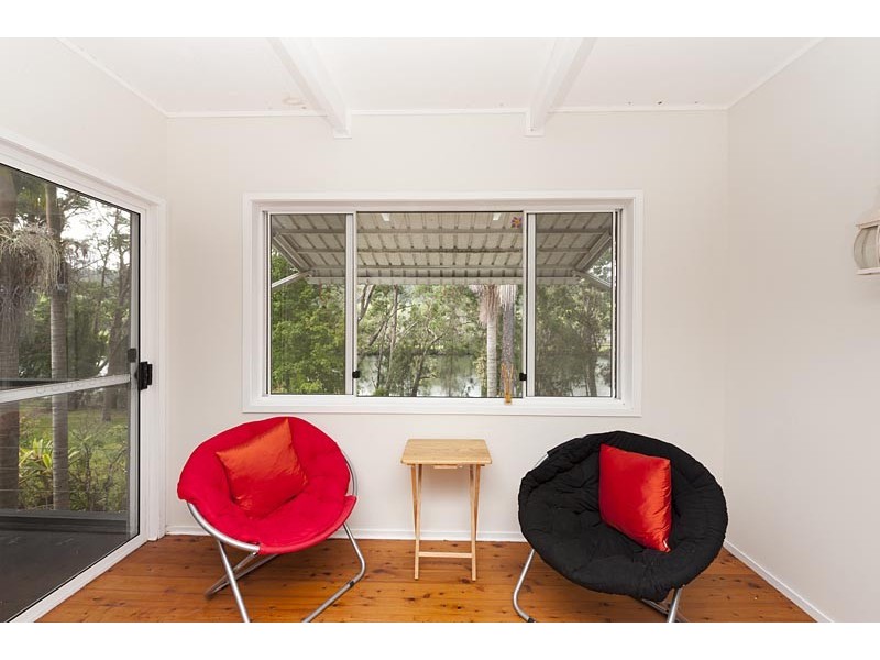 54 Anglers Parade, Fishermans Paradise NSW 2539